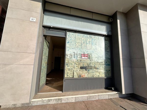 negozio in vendita a Gaglianico