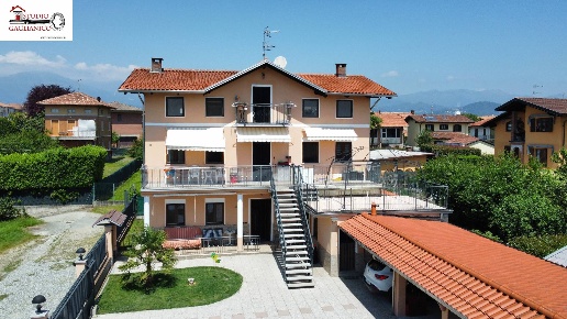 casa indipendente in vendita a Gaglianico