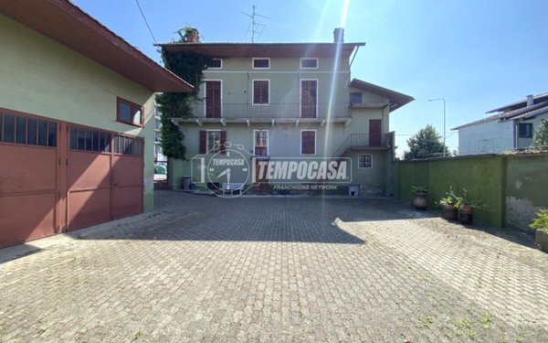 casa indipendente in vendita a Gaglianico