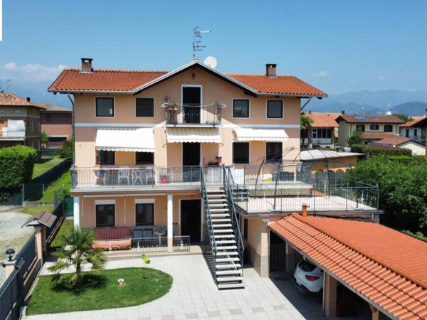 casa indipendente in vendita a Gaglianico