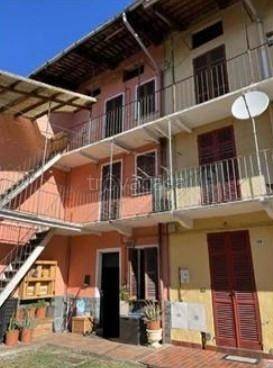 casa indipendente in vendita a Gaglianico