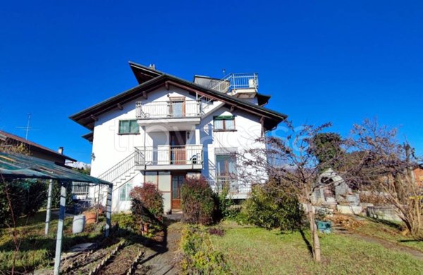 casa indipendente in vendita a Gaglianico