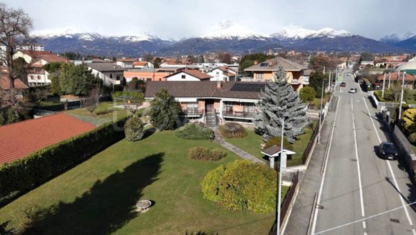 casa indipendente in vendita a Gaglianico