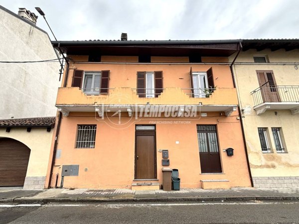 casa indipendente in vendita a Gaglianico