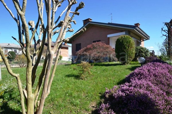 casa indipendente in vendita a Gaglianico