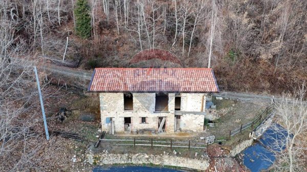 casa indipendente in vendita a Graglia