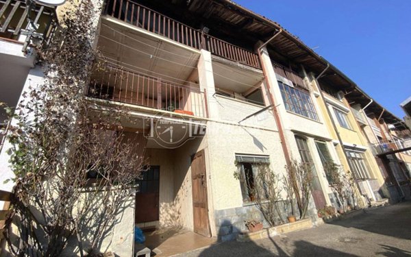 casa indipendente in vendita a Graglia
