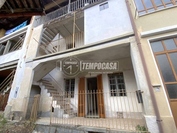 casa indipendente in vendita a Graglia