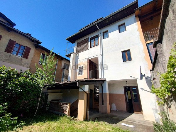 casa indipendente in vendita a Graglia