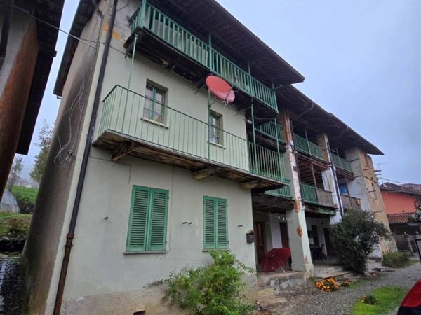 casa indipendente in vendita a Graglia