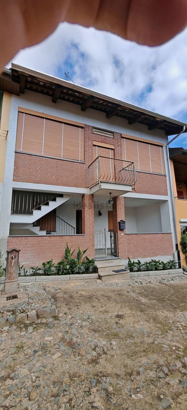 casa indipendente in vendita a Graglia