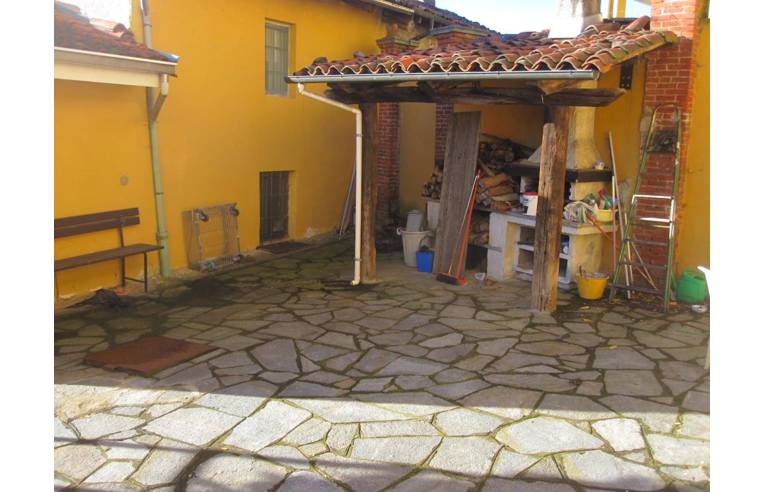 casa indipendente in vendita a Graglia