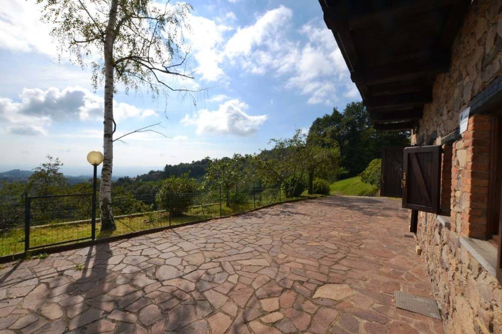 casa indipendente in vendita a Graglia