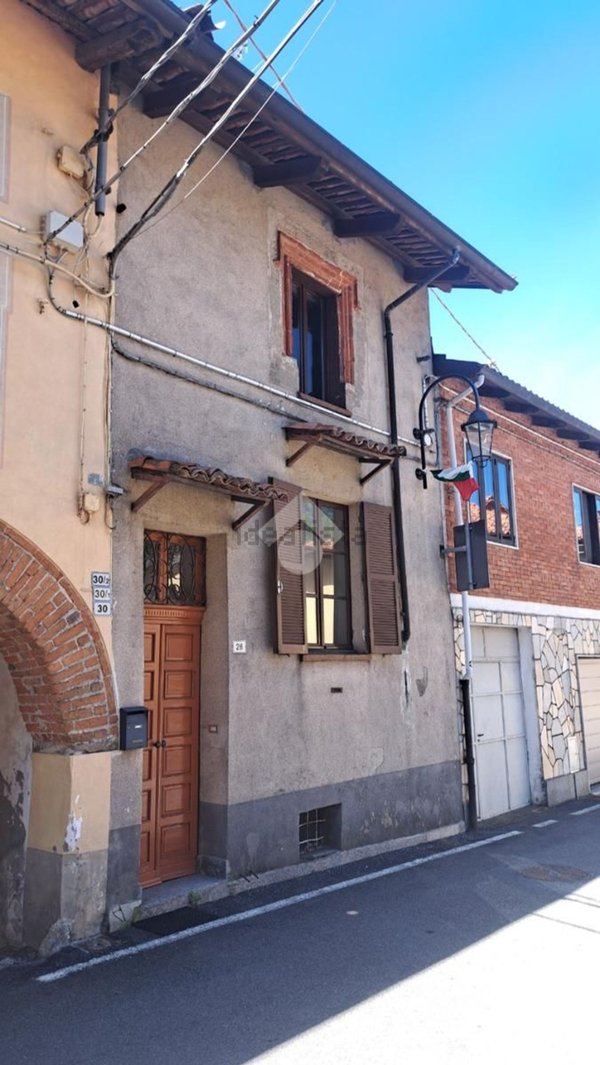 casa semindipendente in vendita a Magnano