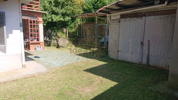 casa indipendente in vendita a Magnano