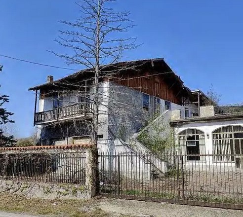 casa indipendente in vendita ad Albera Ligure