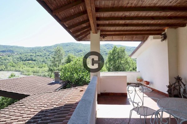 casa indipendente in vendita ad Albera Ligure in zona San Martino