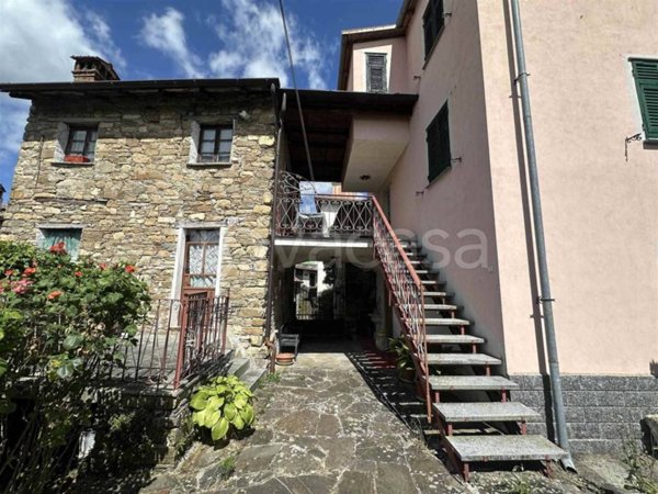 casa indipendente in vendita ad Albera Ligure in zona San Martino