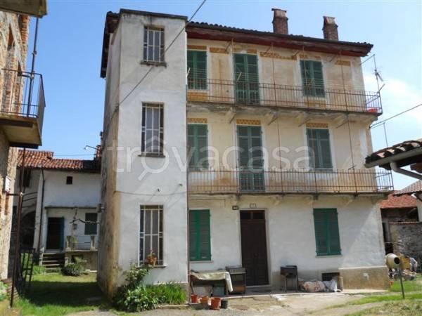 casa indipendente in vendita a Masserano