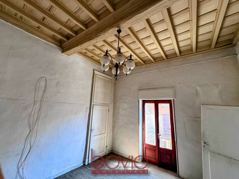 casa indipendente in vendita a Masserano