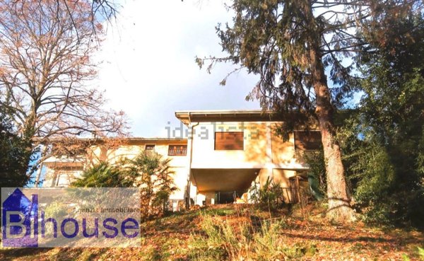 casa indipendente in vendita a Masserano