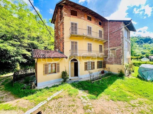 casa indipendente in vendita a Masserano