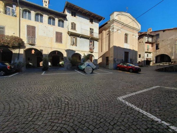 casa semindipendente in vendita a Masserano