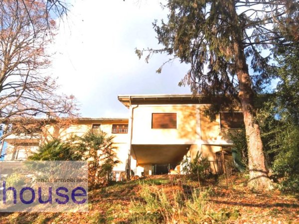 casa indipendente in vendita a Masserano