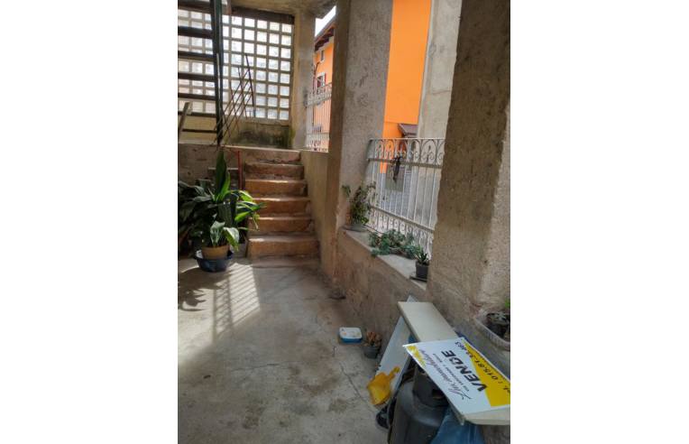 casa indipendente in vendita a Masserano