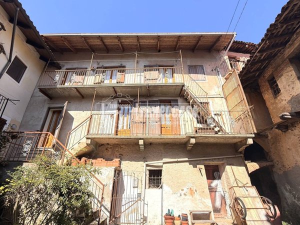 casa indipendente in vendita a Masserano in zona San Giacomo del Bosco