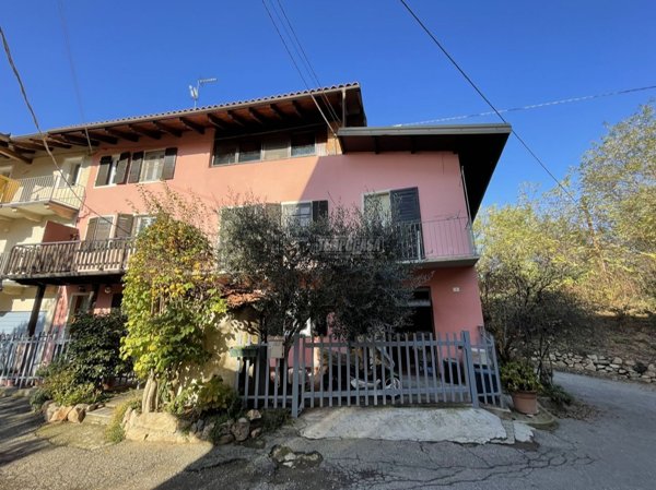 casa indipendente in vendita a Masserano in zona San Giacomo del Bosco