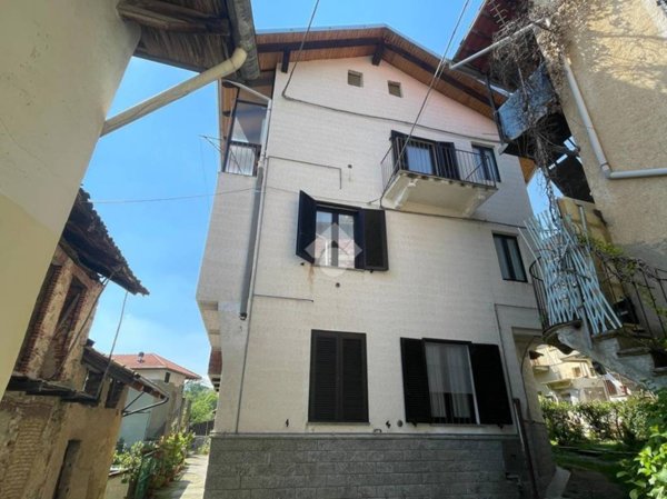 casa indipendente in vendita a Mezzana Mortigliengo in zona Sola