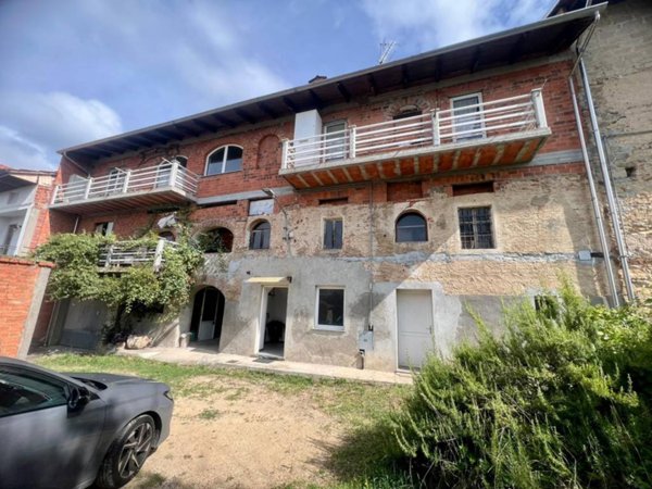 casa indipendente in vendita a Mezzana Mortigliengo in zona Montaldo