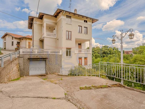 casa indipendente in vendita a Mezzana Mortigliengo