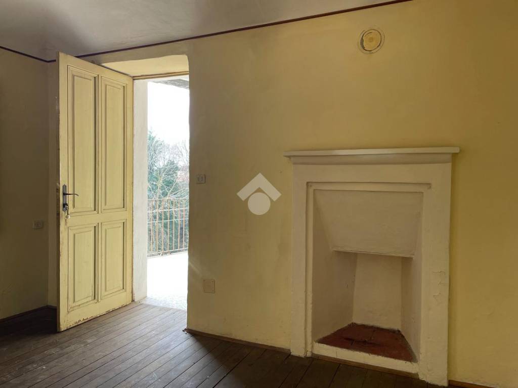 casa indipendente in vendita a Mezzana Mortigliengo