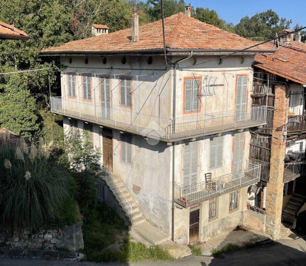 casa indipendente in vendita a Mezzana Mortigliengo in zona Sola