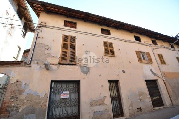 casa semindipendente in vendita a Miagliano