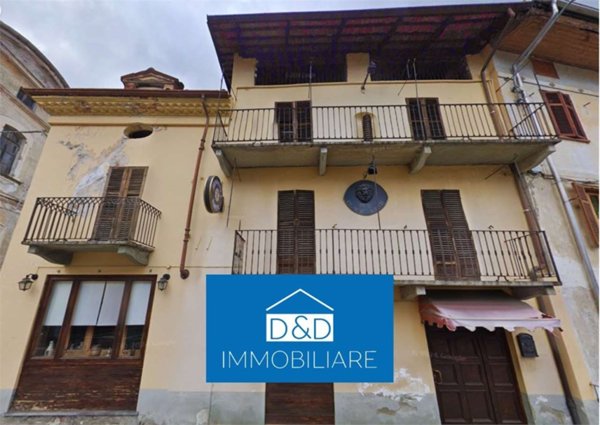 locale commerciale in vendita a Miagliano