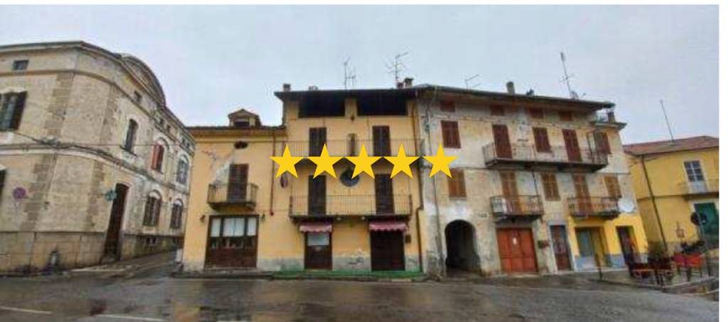 casa indipendente in vendita a Miagliano