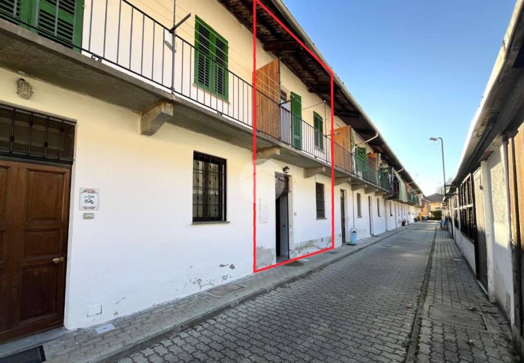 casa indipendente in vendita a Miagliano
