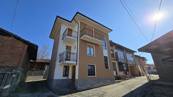 casa indipendente in vendita a Mongrando