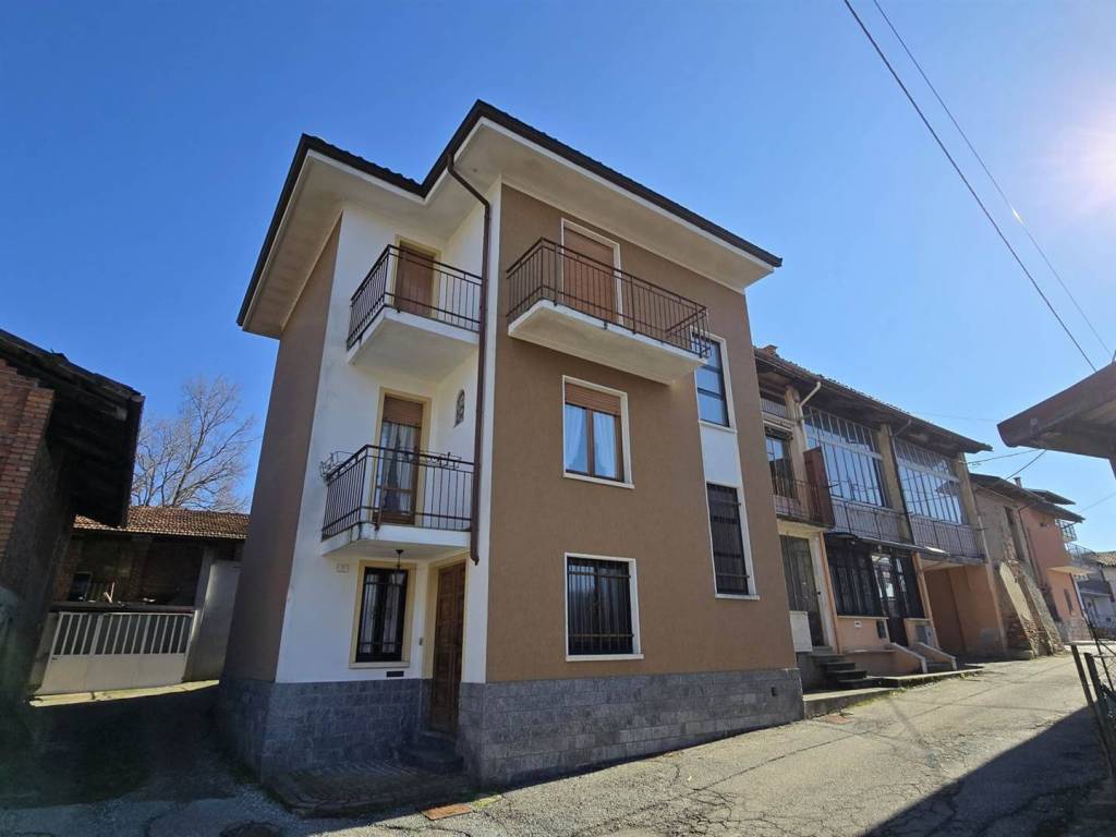 casa indipendente in vendita a Mongrando