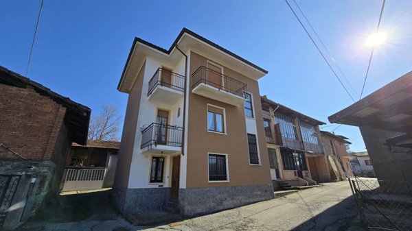casa indipendente in vendita a Mongrando