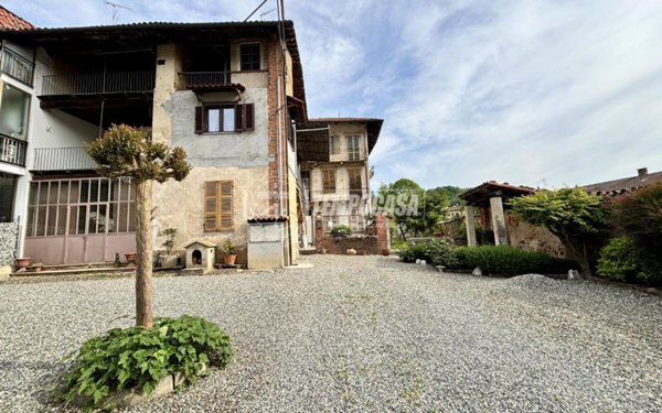 casa indipendente in vendita a Mongrando