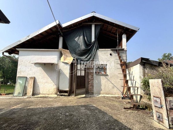 casa indipendente in vendita a Mongrando