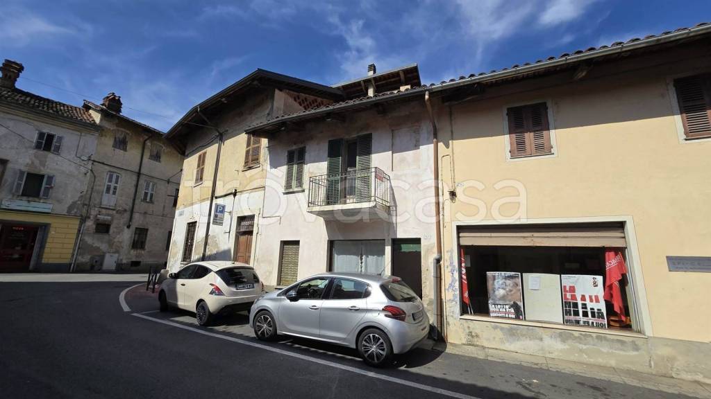locale commerciale in vendita a Mongrando