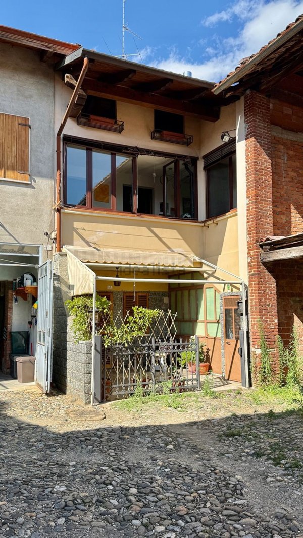casa indipendente in vendita a Mongrando