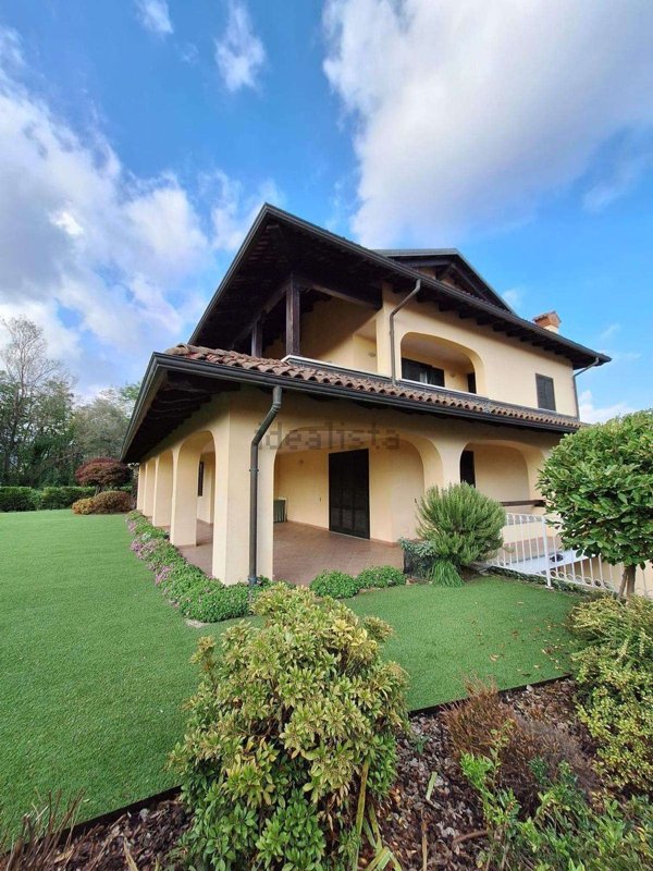 casa indipendente in vendita a Mongrando