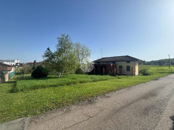 pentavano in vendita a Mottalciata