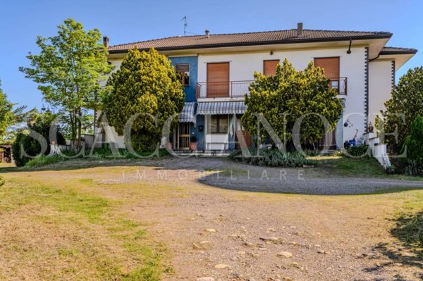 casa indipendente in vendita a Mottalciata